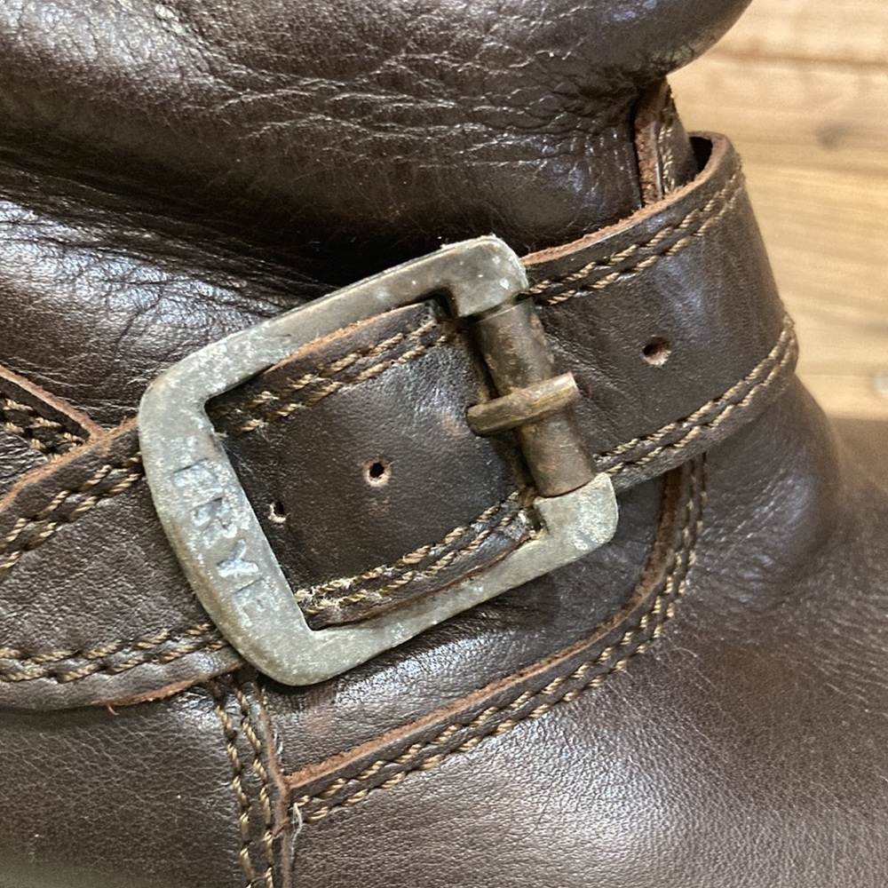 Frye Shearling Lined Boots - Picture 4 of 15